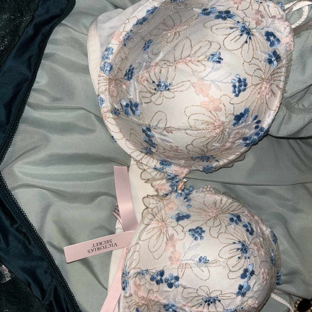 Victoria's Secret Lace Bra - White, Blue, and Pink